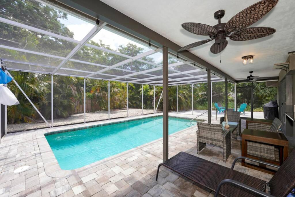 Heated Pool Home - Close To Beaches, Restaurants & More! Sarasota Exterior photo